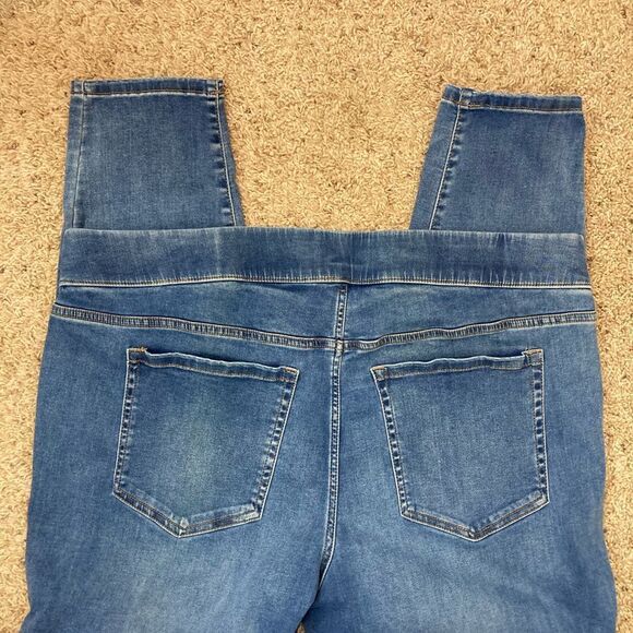 Lane Bryant High Rise Super Stretch Jeggings like new! - Picture 3 of 8